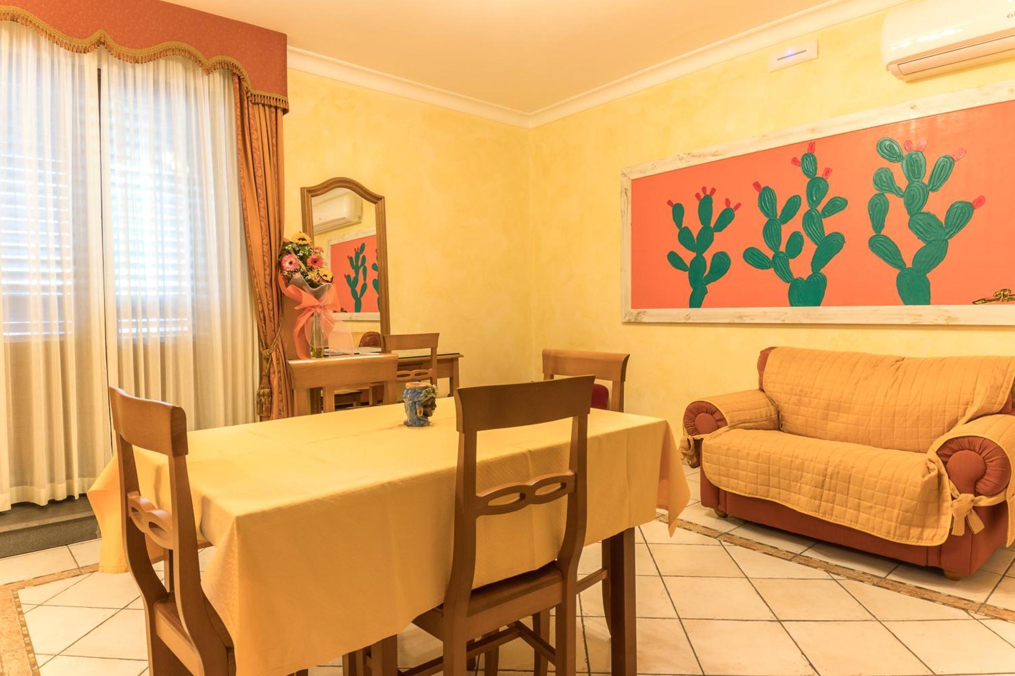 Aparthotel Alberghiero Eolie 4*
