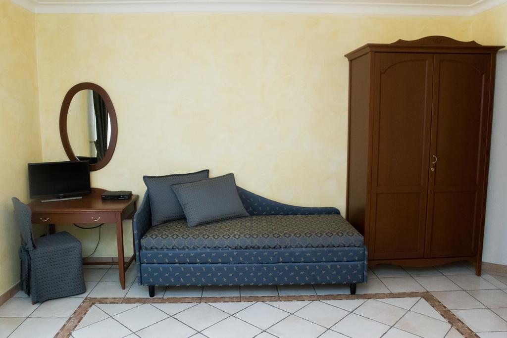 Alberghiero Eolie Aparthotel 4*
