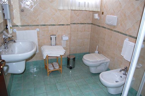 Aparthotel Alberghiero Eolie 4*