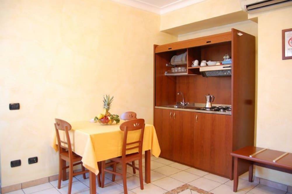 Alberghiero Eolie Aparthotel 4*