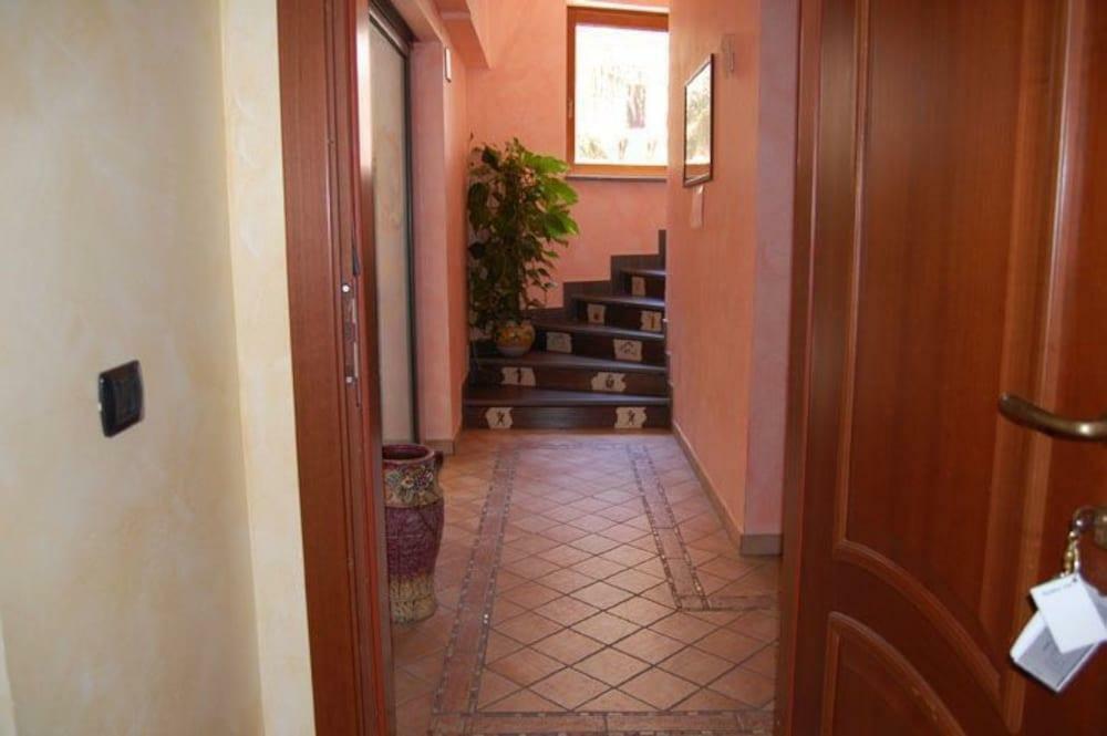Alberghiero Eolie Aparthotel 4*